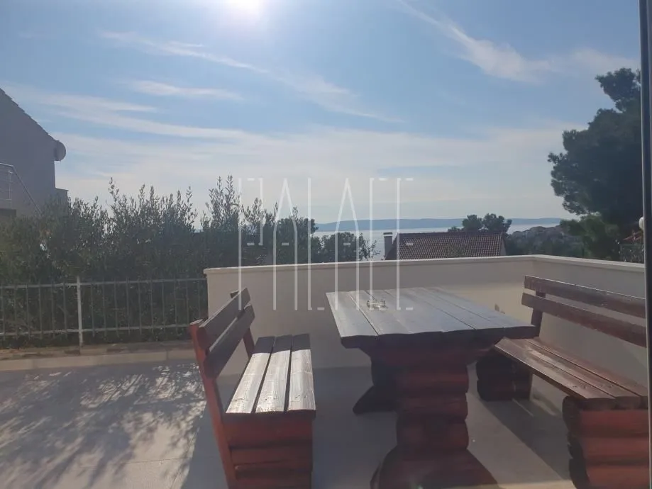 Stan s dvije velike sunčane terase : Okrug Gornji, 155.00 m2 - cover