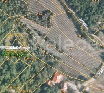 Građevinsko zemljište Radošić s projektom za 3 vile, Sinj - cover