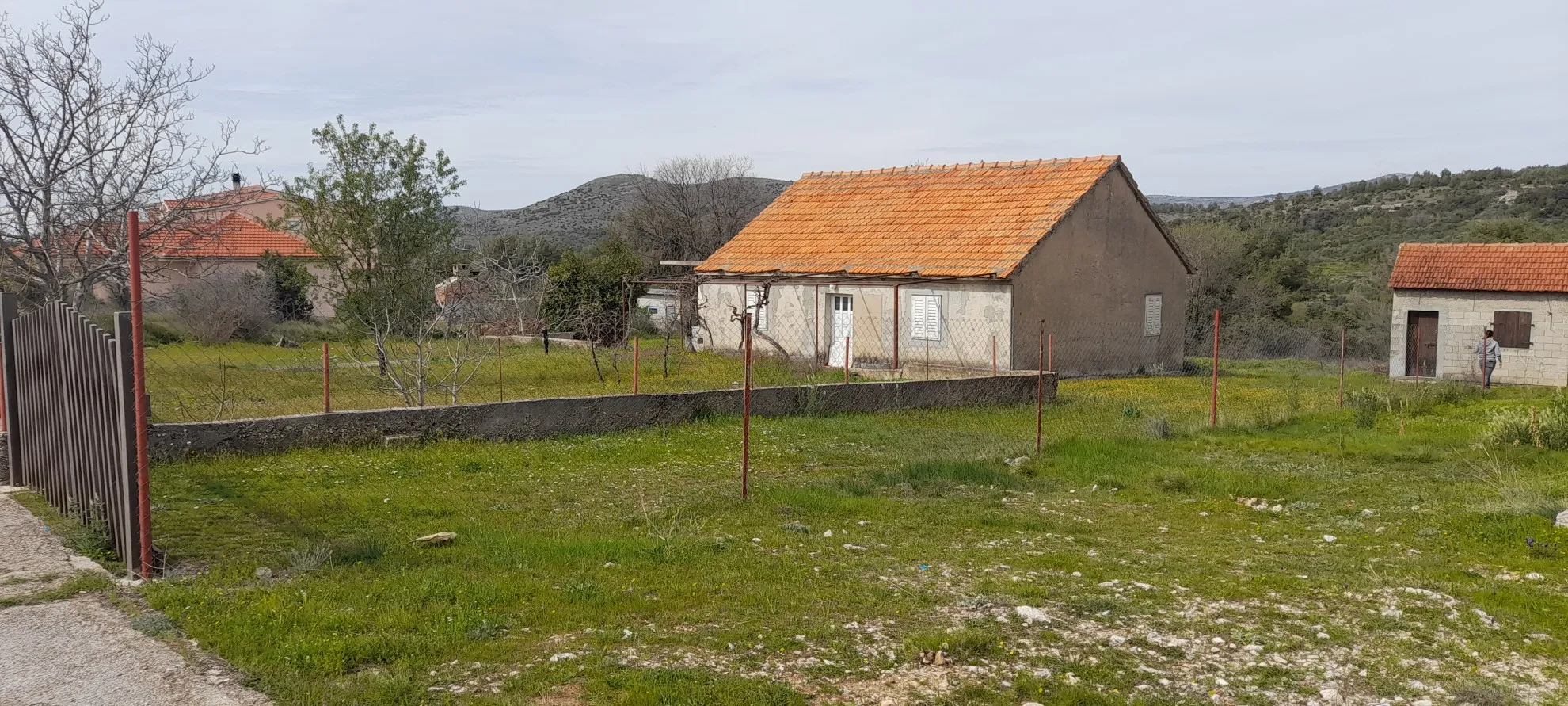 Kuća u Vrpolju na parceli od 1500 m2 - cover