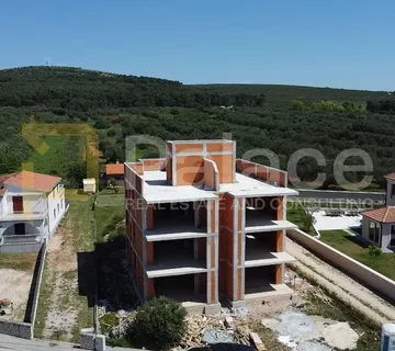 TURANJ : Penthouse s pogledom na more 240 m2 - cover
