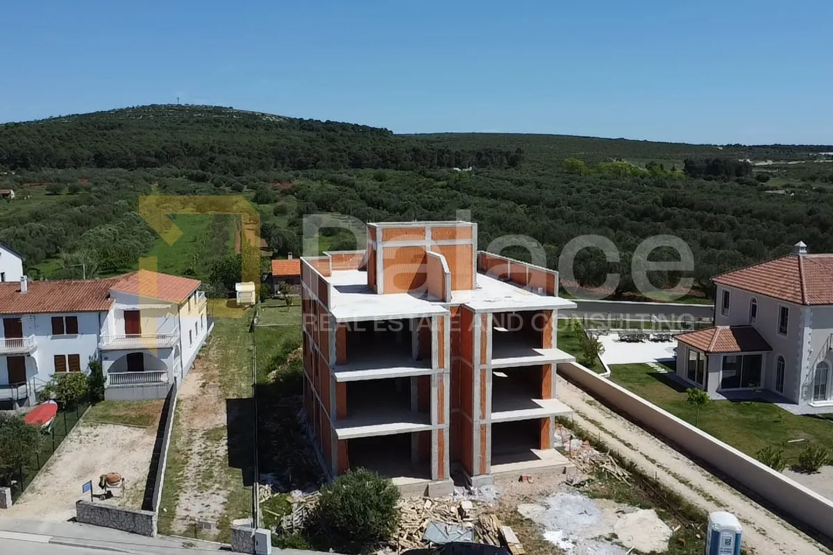 TURANJ : Penthouse s pogledom na more 240 m2 - cover
