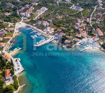 Prvi red do mora građevinsko zemljište 2864m2 - cover