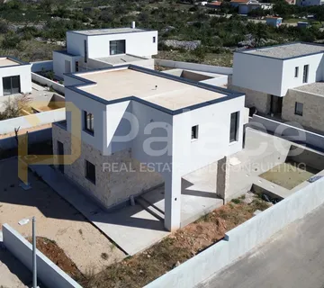 Moderna luksuzna vila s bazenom i fotonaponskom elektranom, S4- Zaton - cover