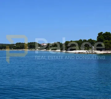 Otok Silba: predivno poljoprivredno zemljište, prvi red do mora - Silba, Zadar