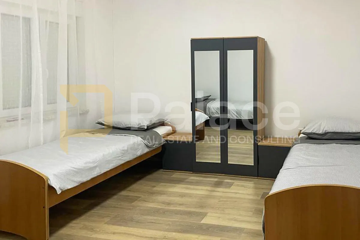 Atraktivan i prostran stan za najam - 136 m² - cover