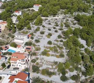 Građevinsko zemljište blizu mora, Primošten 2.330 m2