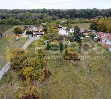 Prodaje se parcela od 5438 m² u razvijenoj gospodarskoj zoni Nemetin - cover