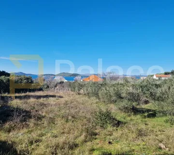 Građevinsko zemljište na odličnoj lokaciji sa pogledom na more, Zlarin - Zlarin, Šibenik