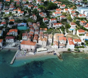 Kamena kuća u starom dijelu Orebića 30m od mora(pogled na more) - cover