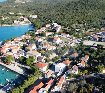Građevinsko zemljište u Lovištu(Pogled na more)  726 M2 - cover