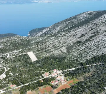 Poljoprivredno zemljište na Pelješcu(MOGUĆNOST GRADNJE) - Oskorušno, Orebić
