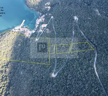 Ekskluzivno obalno zemljište u prvom redu do mora – Uvala Crkvice, Pelješac - cover