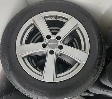 VW Tiguan 215 65 17 - cover