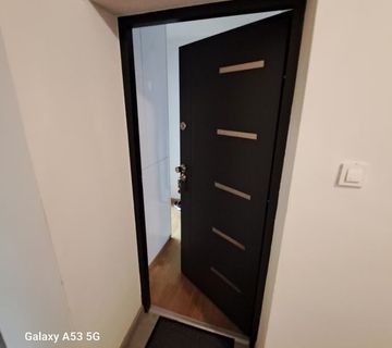 Prodaja: Zagreb-Srebrnjak, 2-sobni stan 52.90m2,mirna ulica - cover
