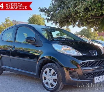 Peugeot 107 1,0 Urban Move,5vrata,Servisna - Kastav
