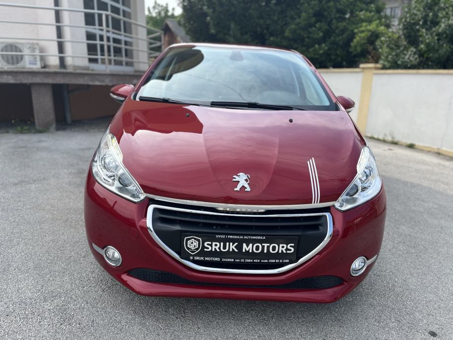 peugeot-208-1.6-hdi-gt-line-full-oprema-odlican-slika-224080115