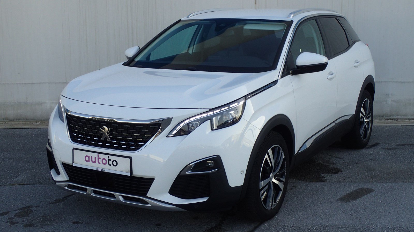 peugeot-3008-15-hdi-automatic-diesel-rabljeno-vozi-638417828131979414_1600_900