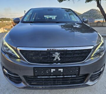 Peugeot 308 BlueHDi 2018 ** VELIKI SERVIS ** JAMSTVO !! - cover