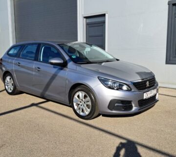 Peugeot 308 SW 1,2 PureTech,81 kw,navi - cover