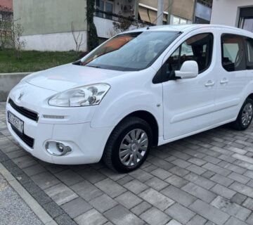 Peugeot Partner 1,6 HDi,reg 5 Mj/2024, 218000 km, može obročno plaćanje - cover