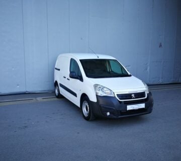 PEUGEOT PARTNER 1.6 HDI**KLIMA**PARK SENZ**79000 KM**NIJE UVOZ**, 2019 god. - cover