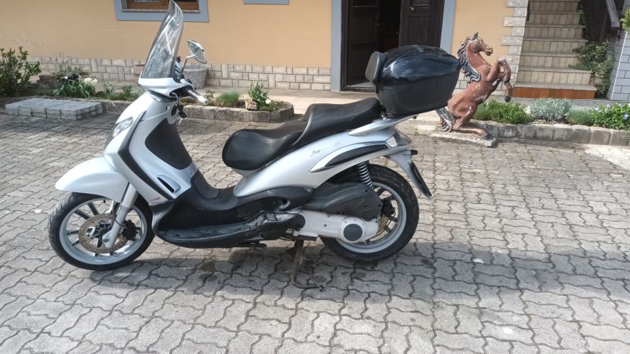 piaggio-beverly-244-cm3-slika-217023284