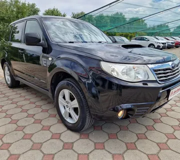 Subaru Forester 2,0 T-D X BR AWD 2009.,SERVISNA, KLIMA, ALU, HR VOZILO - cover