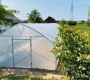 *NOVO* PLASTENIK - 4,5m širine - obostrano bočno otvaranje - Karlovac