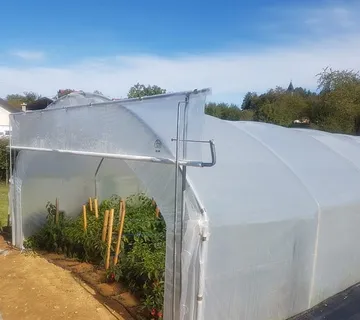 Plastenik tunel 4 m širine sa rolo vratima - Karlovac