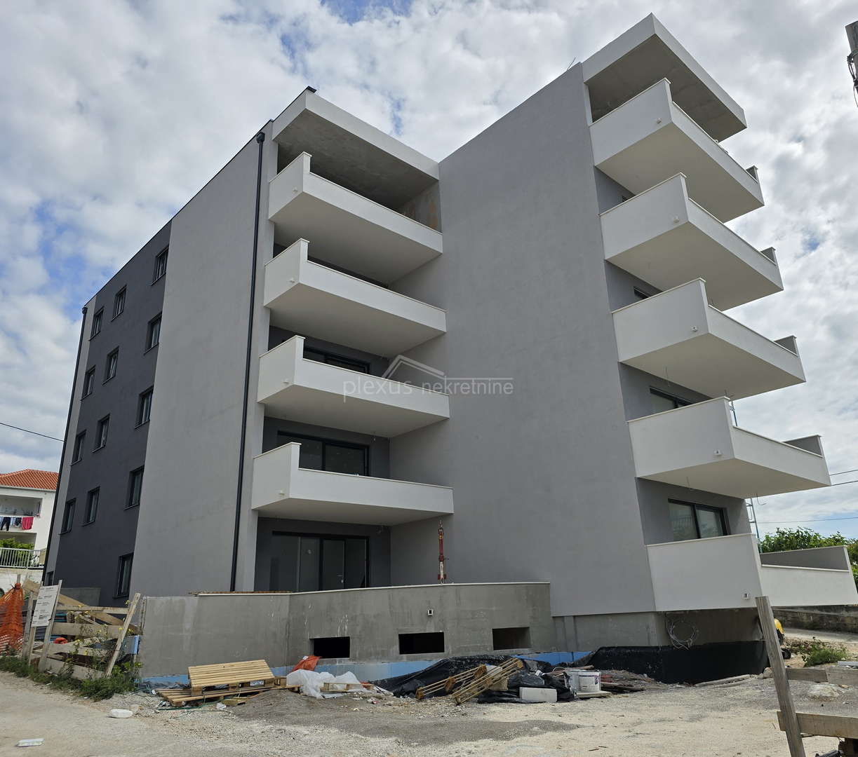 Luksuzni penthouse: Trogir - okolica, Seget Donji, 174 m2 - cover