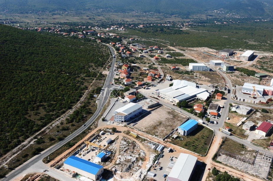 Građevinsko zemljište u poslovnoj zoni: Dicmo, Prisoje, 5166 m2 - cover