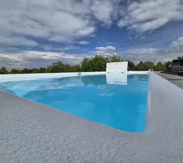 Standardni modeli poliesterskih bazena - TAHITI - cover