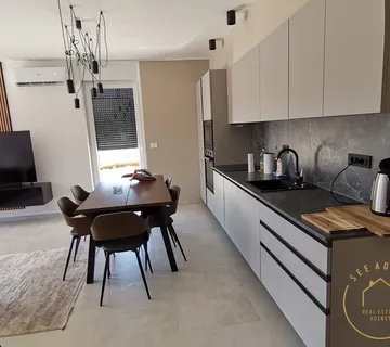 Luksuzni stan u centru grada, Novigrad
