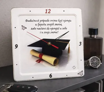 Poklon za diplomu – personalizirani zidni sat s posvetom - Virje
