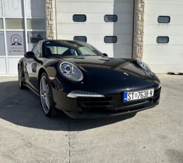 Porsche 911 991 Carerra 4 PDK - cover