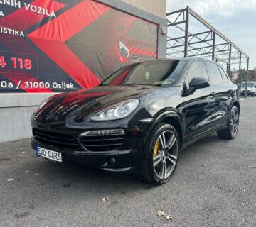 Porsche Cayenne 3,0 V6 TDI automatik, NA IME KUPCA-FULL OPREMA-TOP - cover