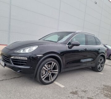 Porsche Cayenne 3,0 V6 TDI - cover