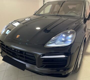 Porsche Cayenne E-Hybrid Coupe Platinum Edition, 2 seta, u PDV-u - cover