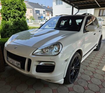 Porsche Cayenne GTS 4,8 , JEDINSTVEN U EU , PLIN , TOP STANJE, FULL - cover