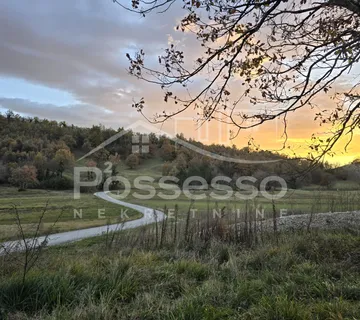 Zemljište Prodaja Hum 324 m2 - cover