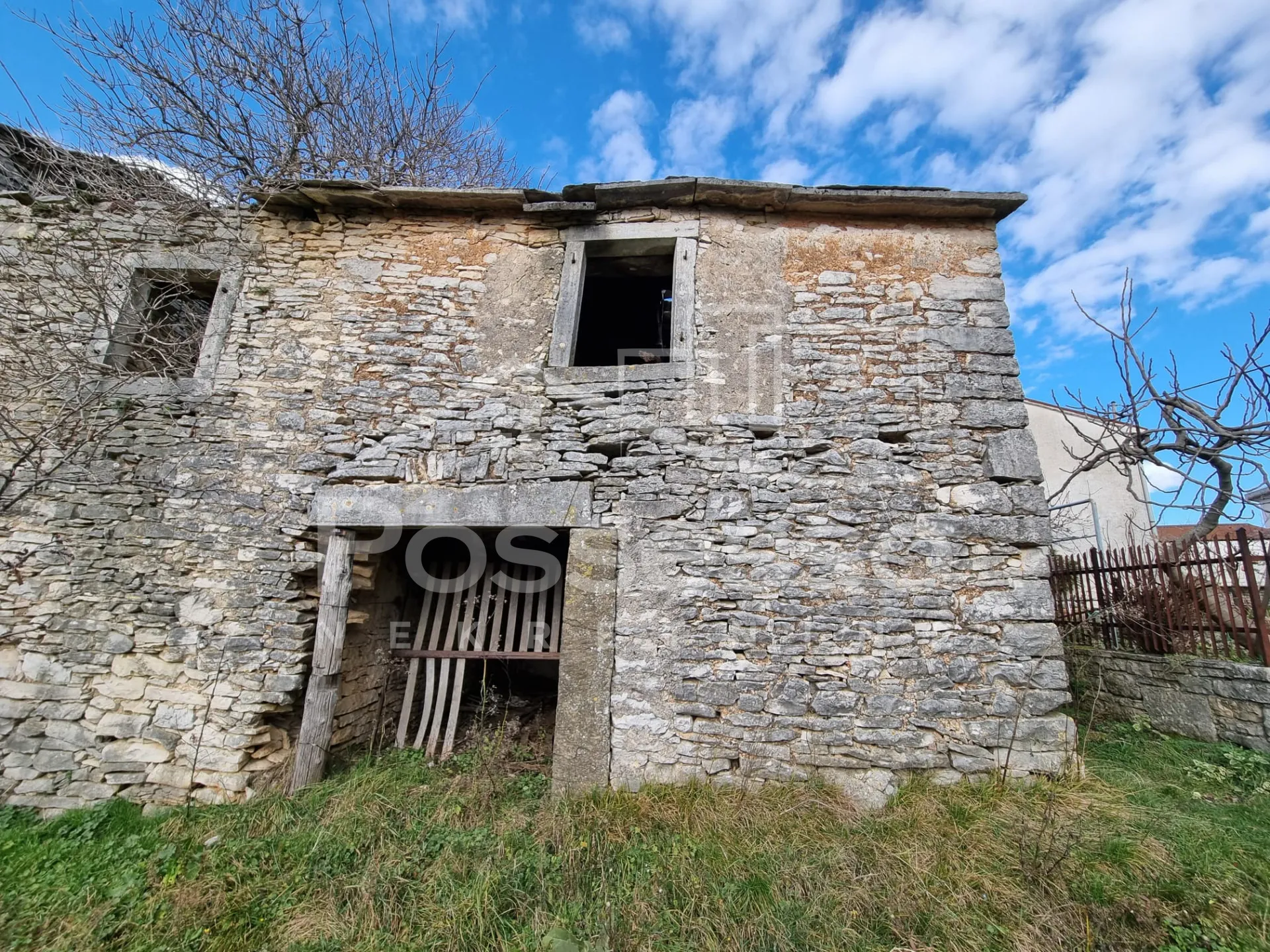 Kuća Prodaja Oprtalj 75 m2 - cover