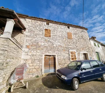 Kuća Prodaja Vižinada 173 m2 - cover