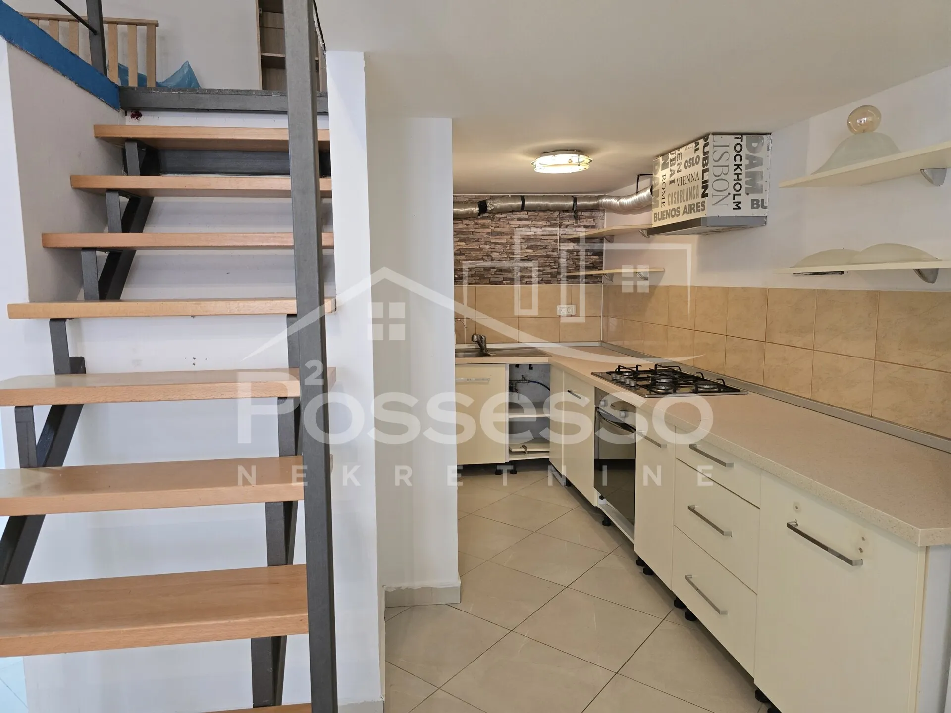 Poslovni prostor Prodaja Labin 38.18 m2 - cover