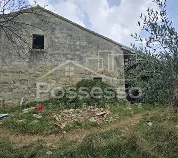 Kuća Prodaja Draguć 100 m2 - Draguć, Cerovlje