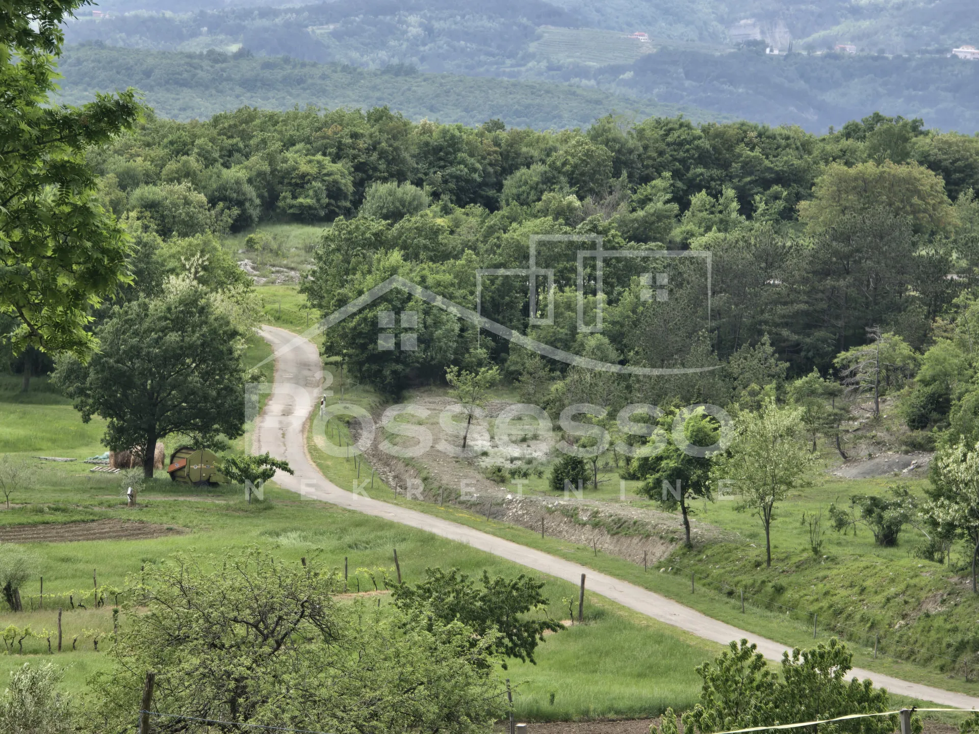 Kuća Prodaja Roč 172 m2 - cover