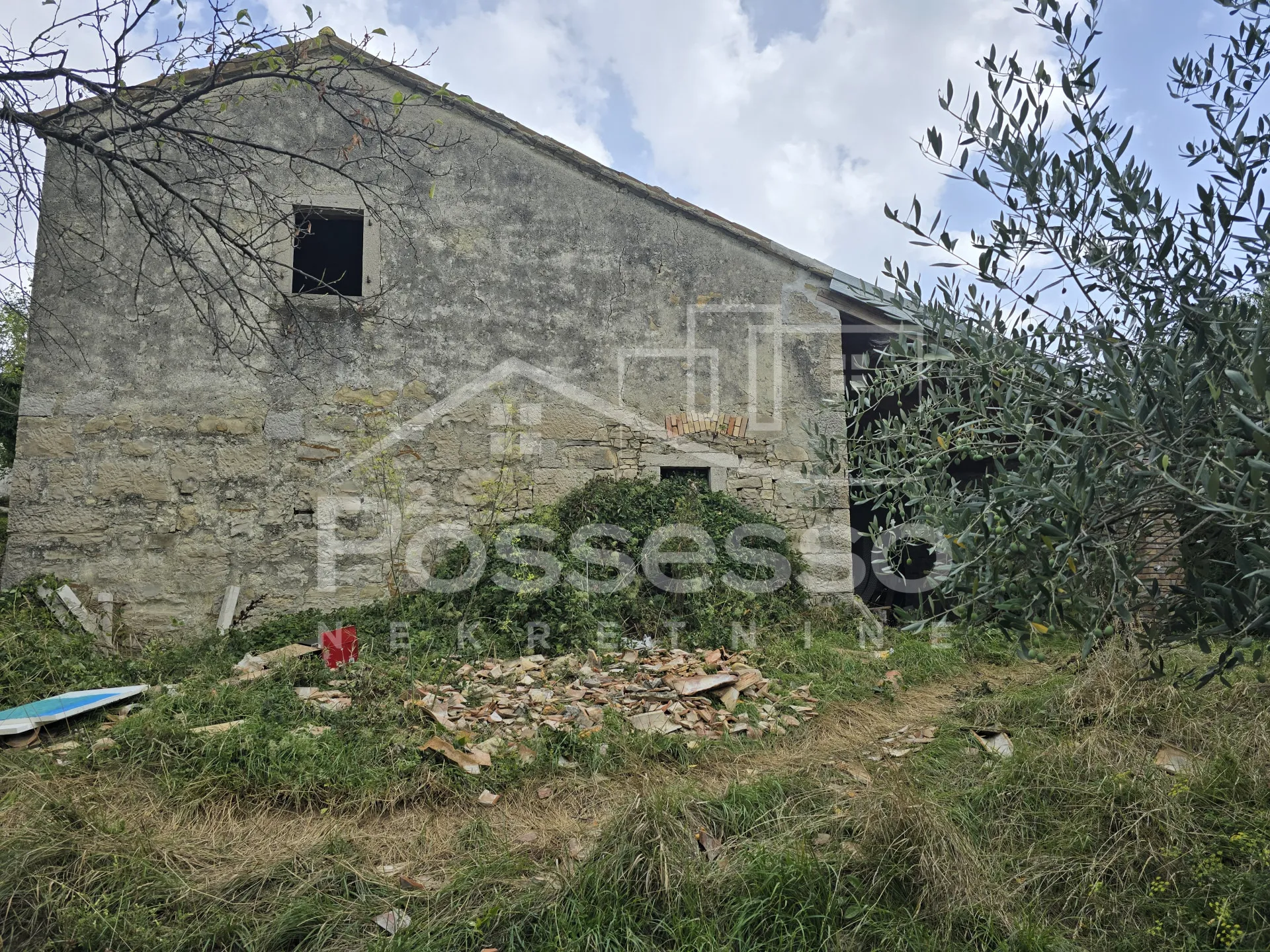 Kuća Prodaja Draguć 100 m2 - cover