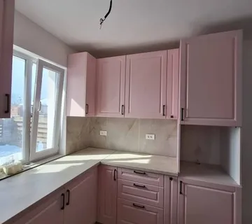 Kuhinja roze pink boje - cover