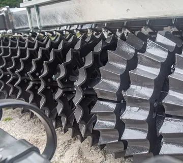 Prednji valjak Fliegel - cover