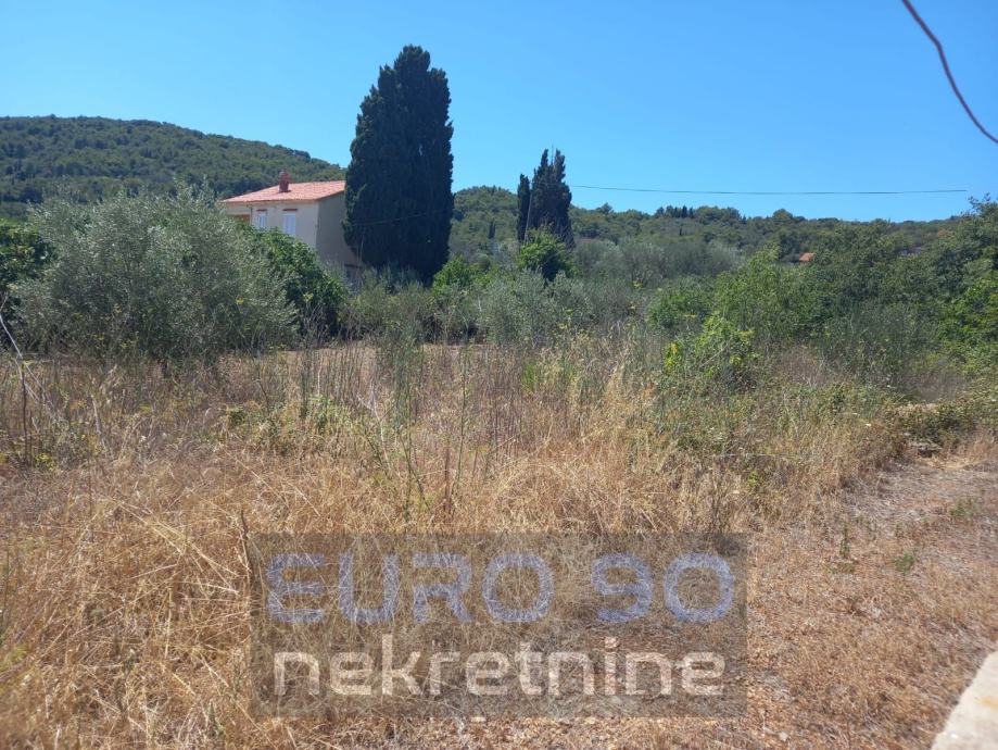preko-gradevinsko-zemljiste-690-m2-120-m-mora-slika-177971220