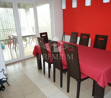 TROSOBNI STAN U NOVOGRADNJI, PARKING - cover